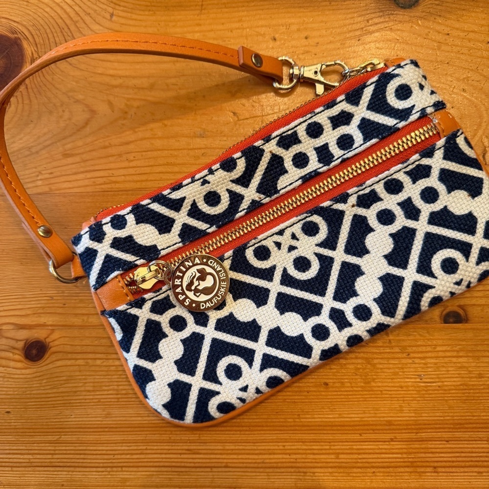 Spartina 4Natural Linen Leather Wristlet Zip Top New without Tags